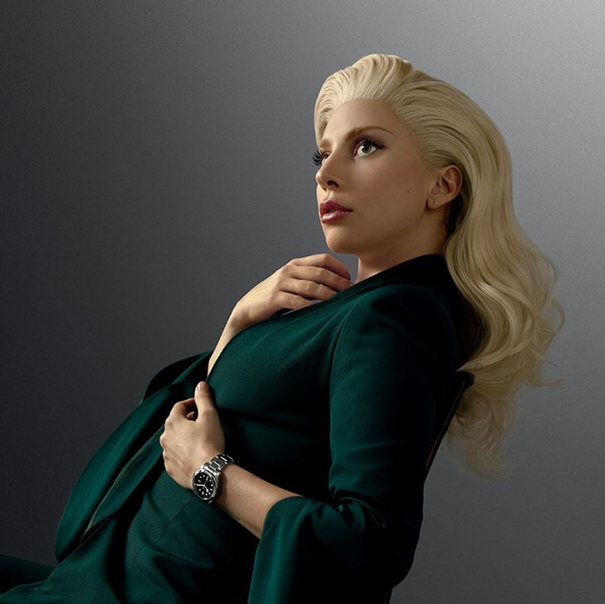 Lady Gaga "BORN TO BE VULNERABLE"